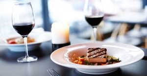 Maridaje con vinos tintos catalanes